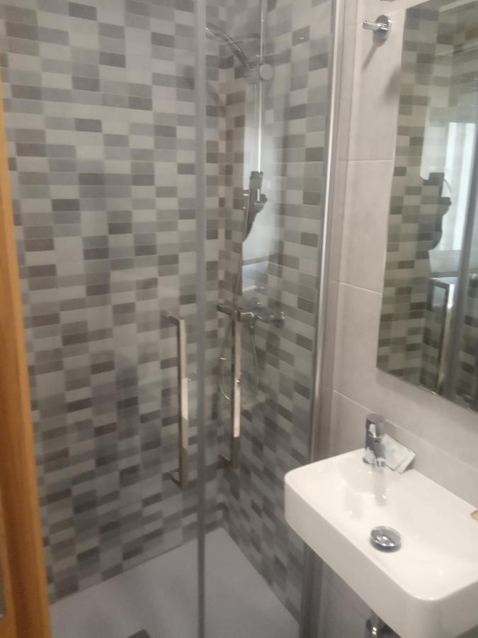 Hostal Outarelo Ουρένσε Εξωτερικό φωτογραφία