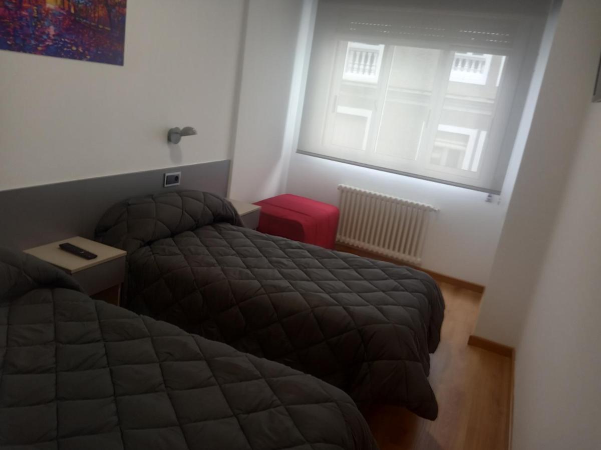 Hostal Outarelo Ουρένσε Εξωτερικό φωτογραφία
