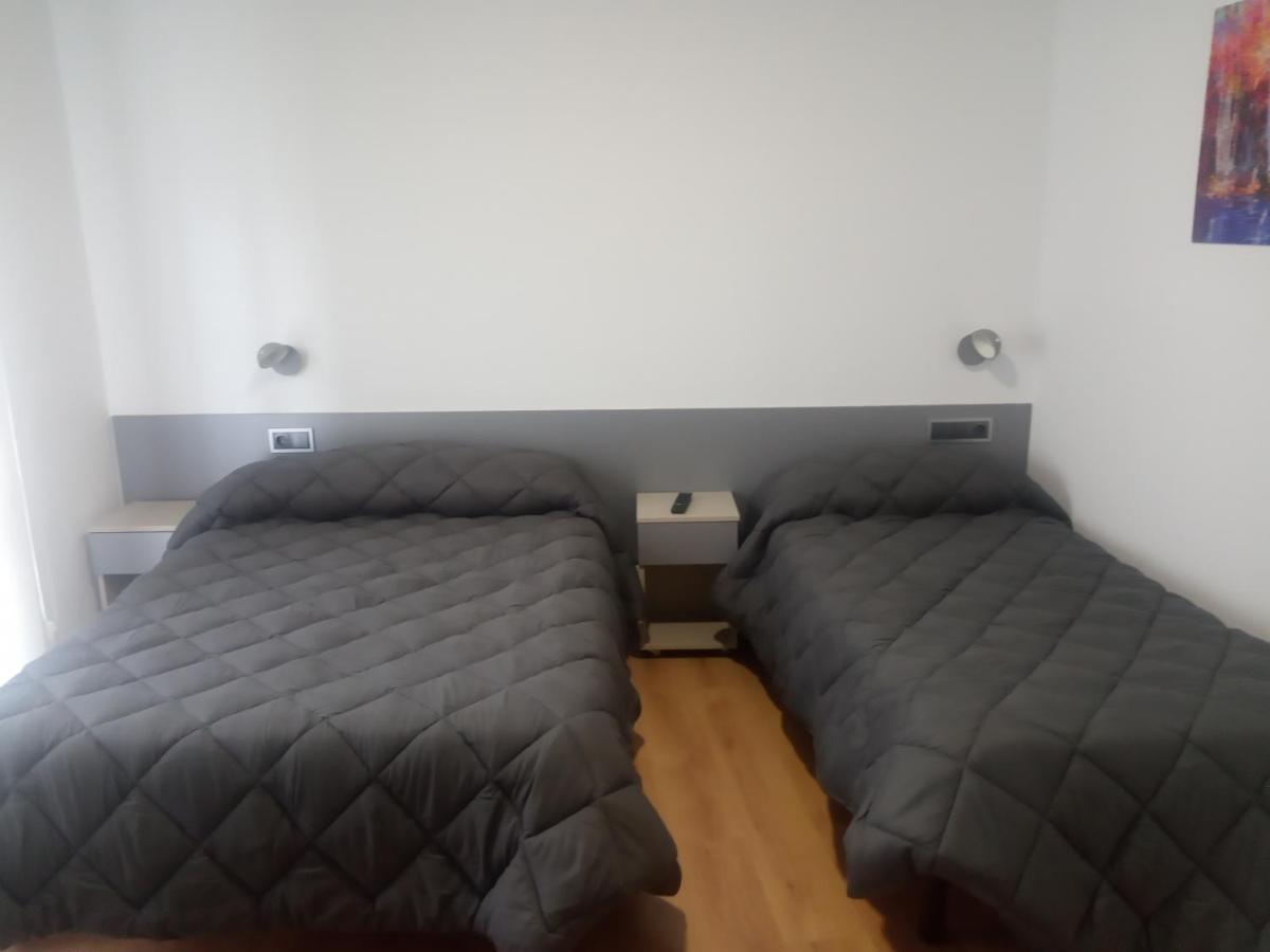 Hostal Outarelo Ουρένσε Εξωτερικό φωτογραφία